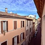 Apartment Casa Petrucci 2 Centro Storico, Accesso Ztl E Park Gratuito Forli