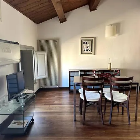 Casa Petrucci 2 Centro Storico, Accesso Ztl E Park Gratuito